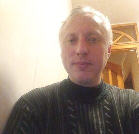 Артём
